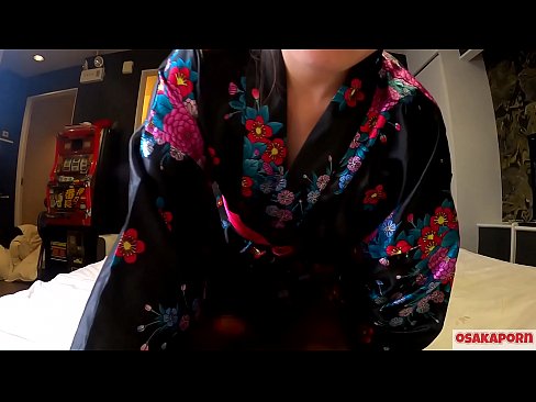 ❤️ Yosh cosplay qiz sevadi jinsiy aloqa uchun orgazm bilan squirt bir otliq ayol va bir minut. An'anaviy yapon kostyumidagi tukli mushuk va chiroyli ko'krakli osiyolik qiz havaskor videoda sikish o'yinchoqlari bilan onanizmni ko'rsatmoqda. Sakura 3 OSAKAPORN. ❤  seks  bizda uz.porncomixone.ru ﹏
