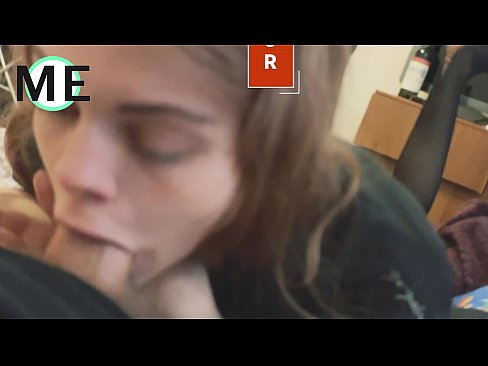 ❤️ Bo'g'iz bo'shlig'i, yirtilgan külotlu çoraplar va yirtilgan poshnalar bilan tanishish yoqimli ❤  seks  bizda uz.porncomixone.ru ﹏